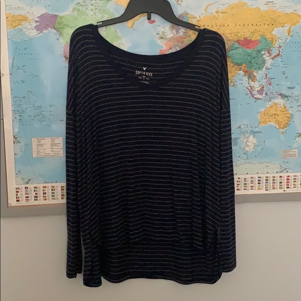 American Eagle shirt